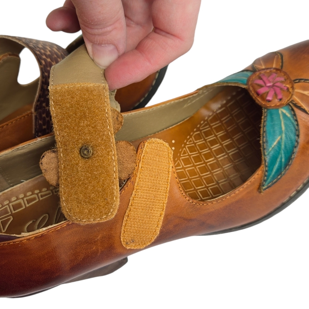 Elite by Corky's  Women's Size 7 Wild Flower Painted/Tooled Leather Heels - Picture 8 of 13